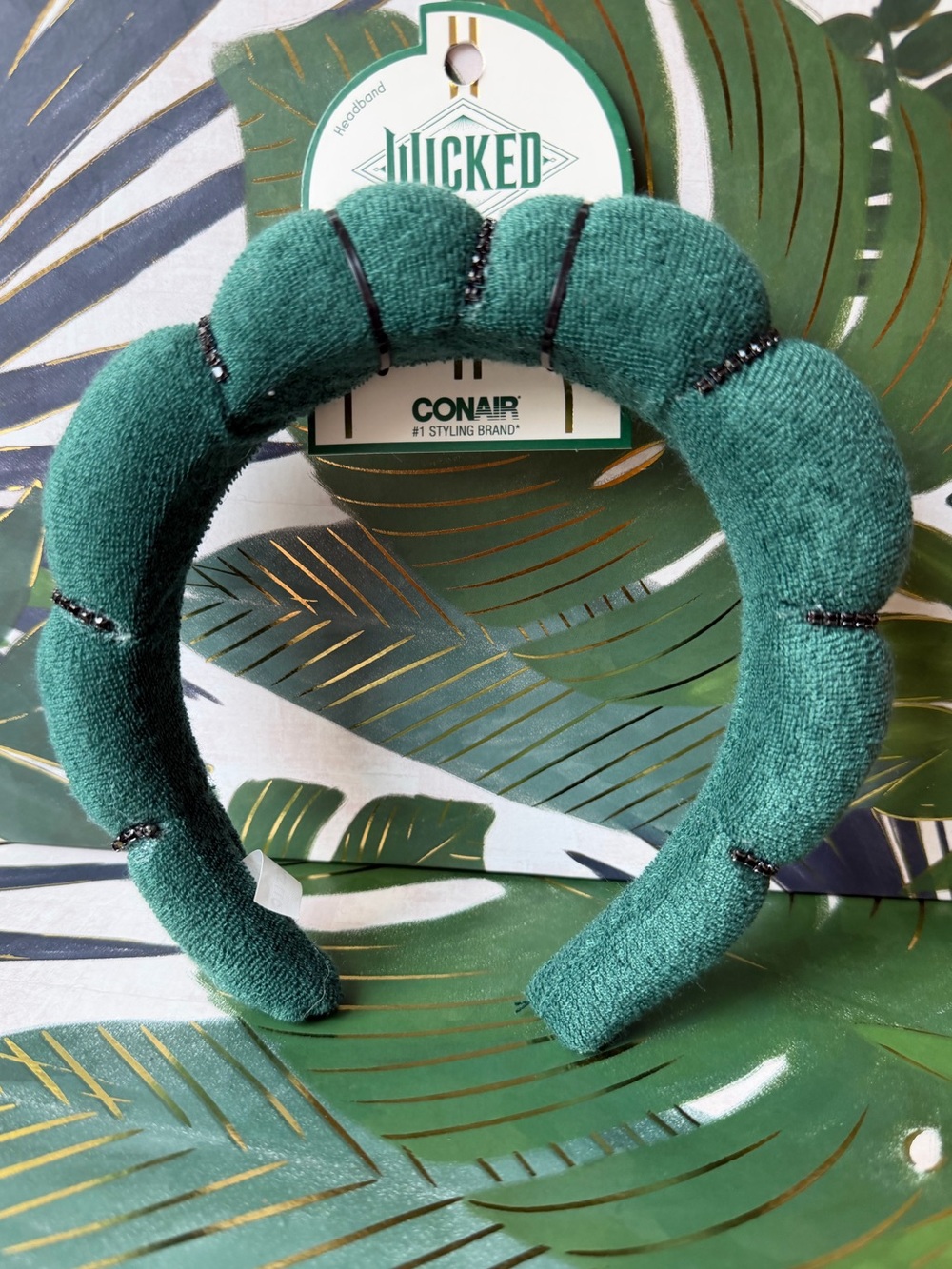 Conair Wicked Emerald Green Rhinestone Spa Headband NWT